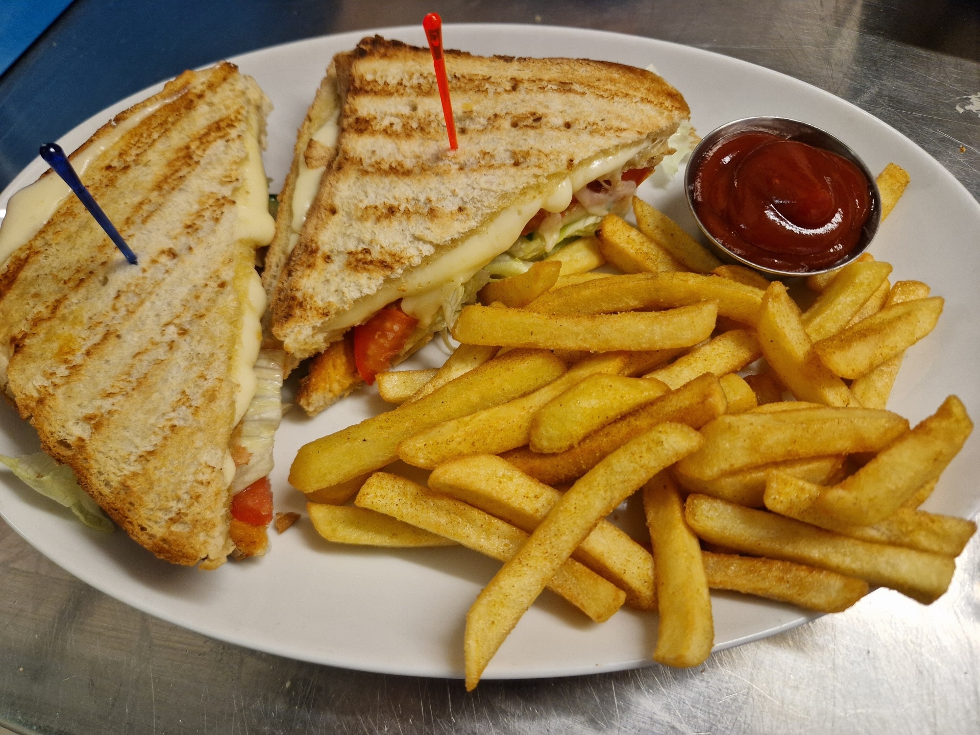 Laurel Leaf Sandwich